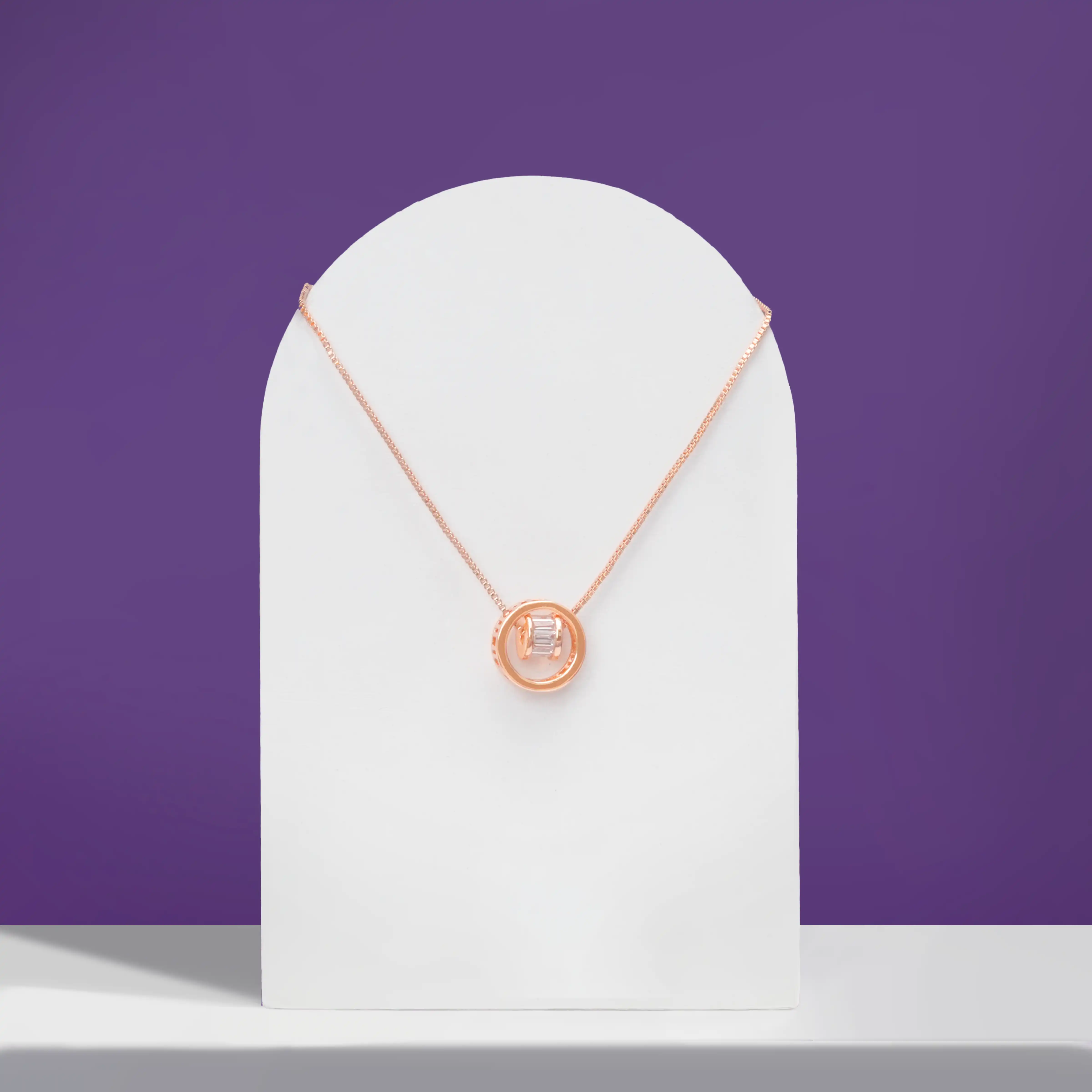 Ethereal Hollow Necklace - Image 6