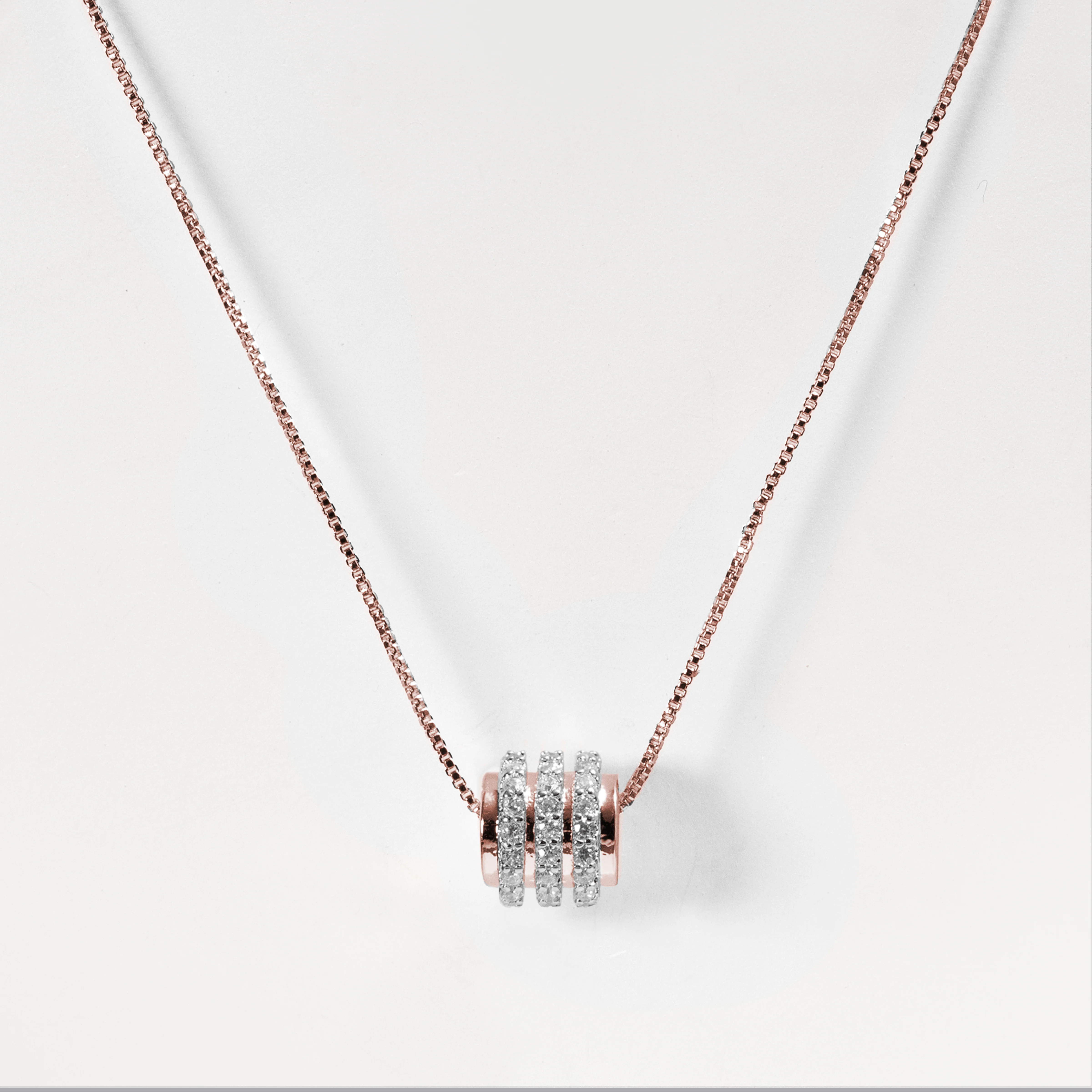 Luxe Luster Necklace - Image 8