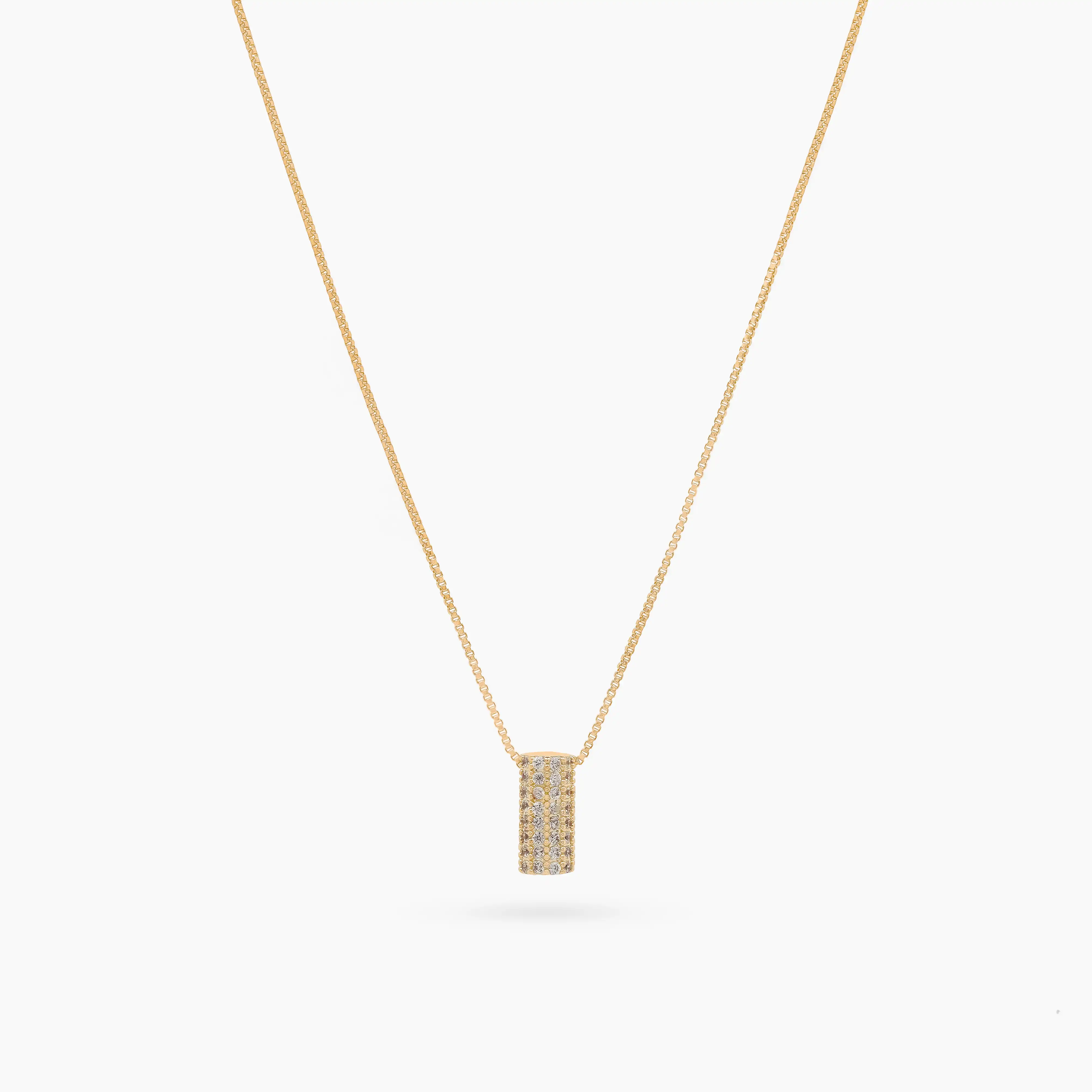 Sparkling Solitaire Necklace - Image 3