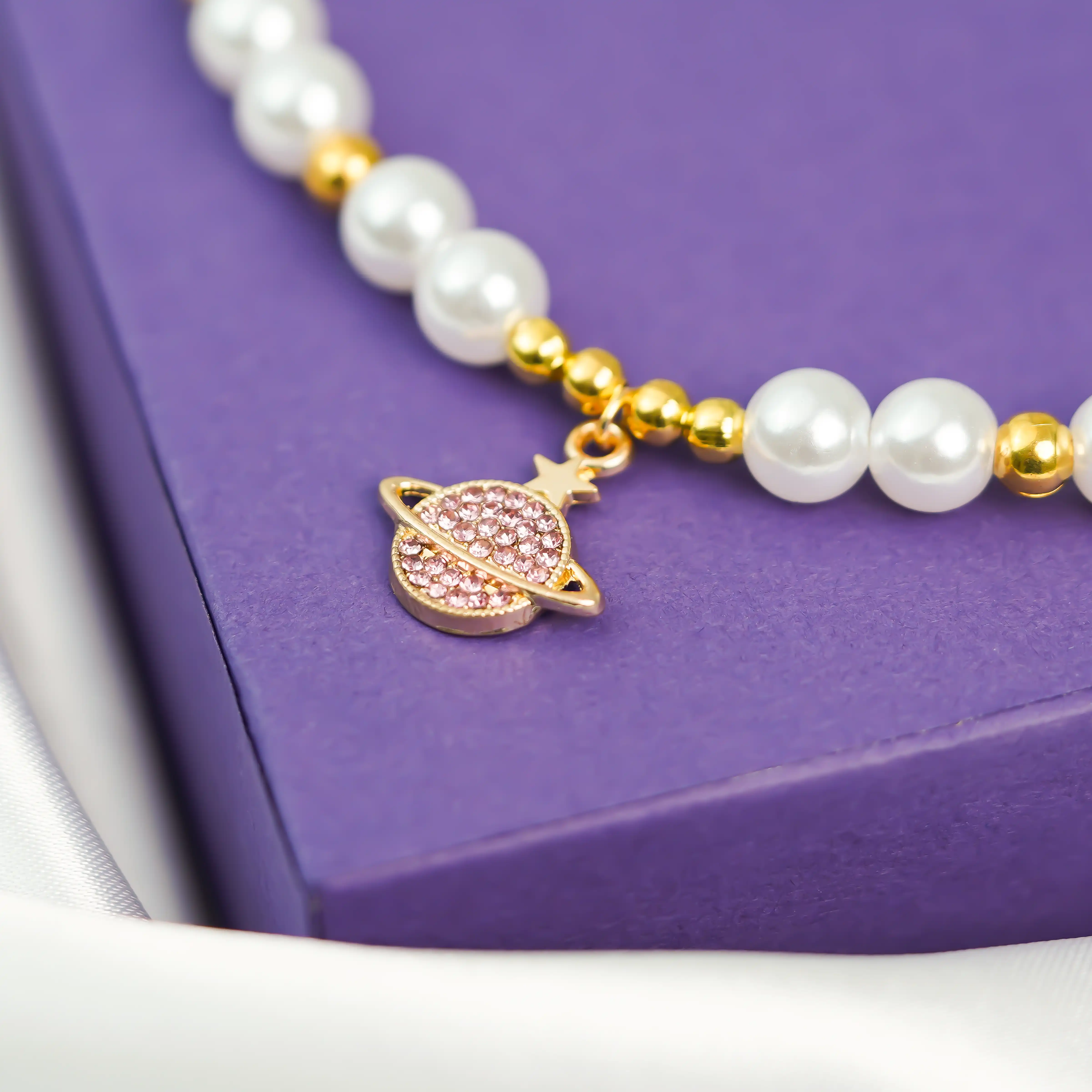 Poppy Pearl Necklace - Image 11